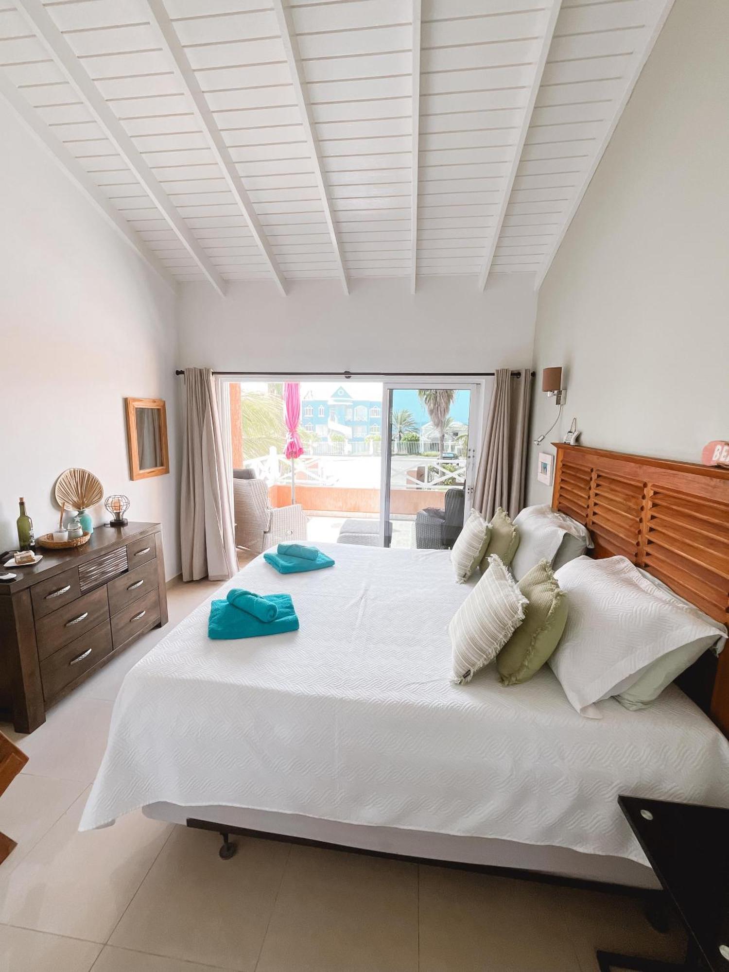 Caribbean Beach Resort Blenchi Curacao Willemstad Exterior photo