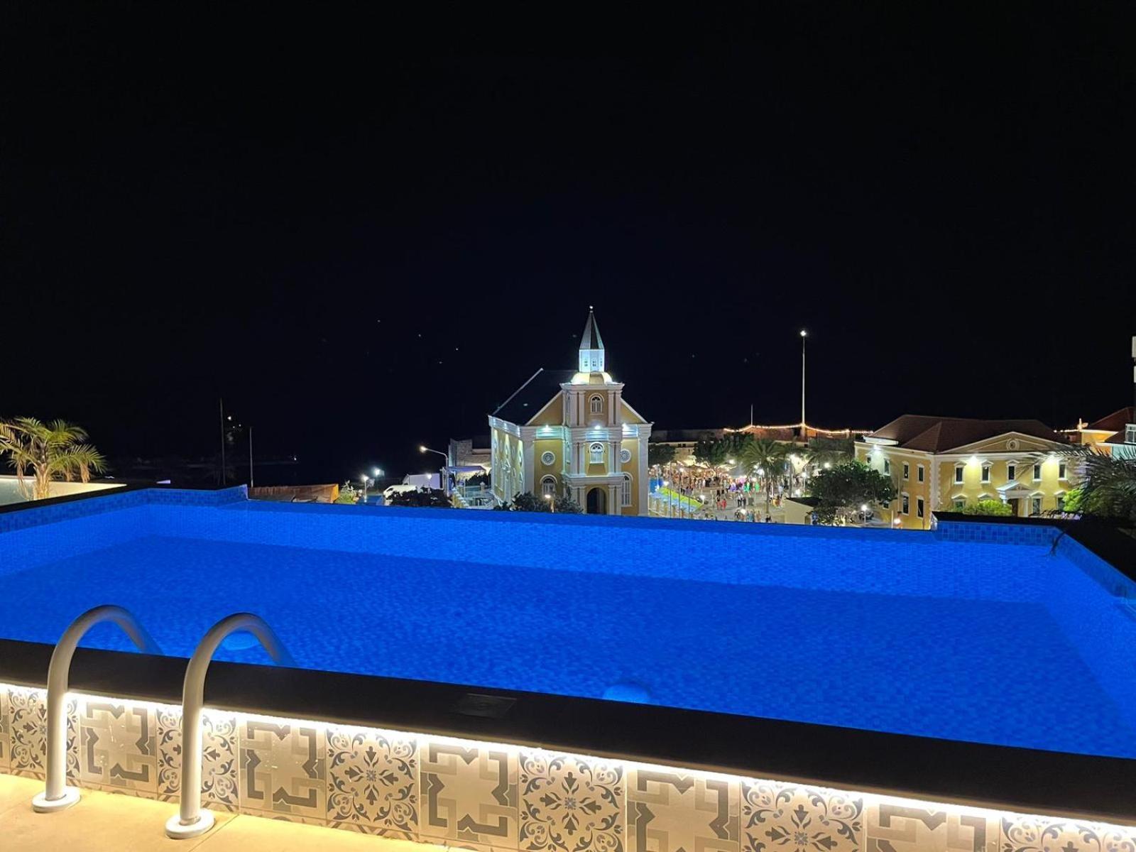 Caribbean Beach Resort Blenchi Curacao Willemstad Exterior photo